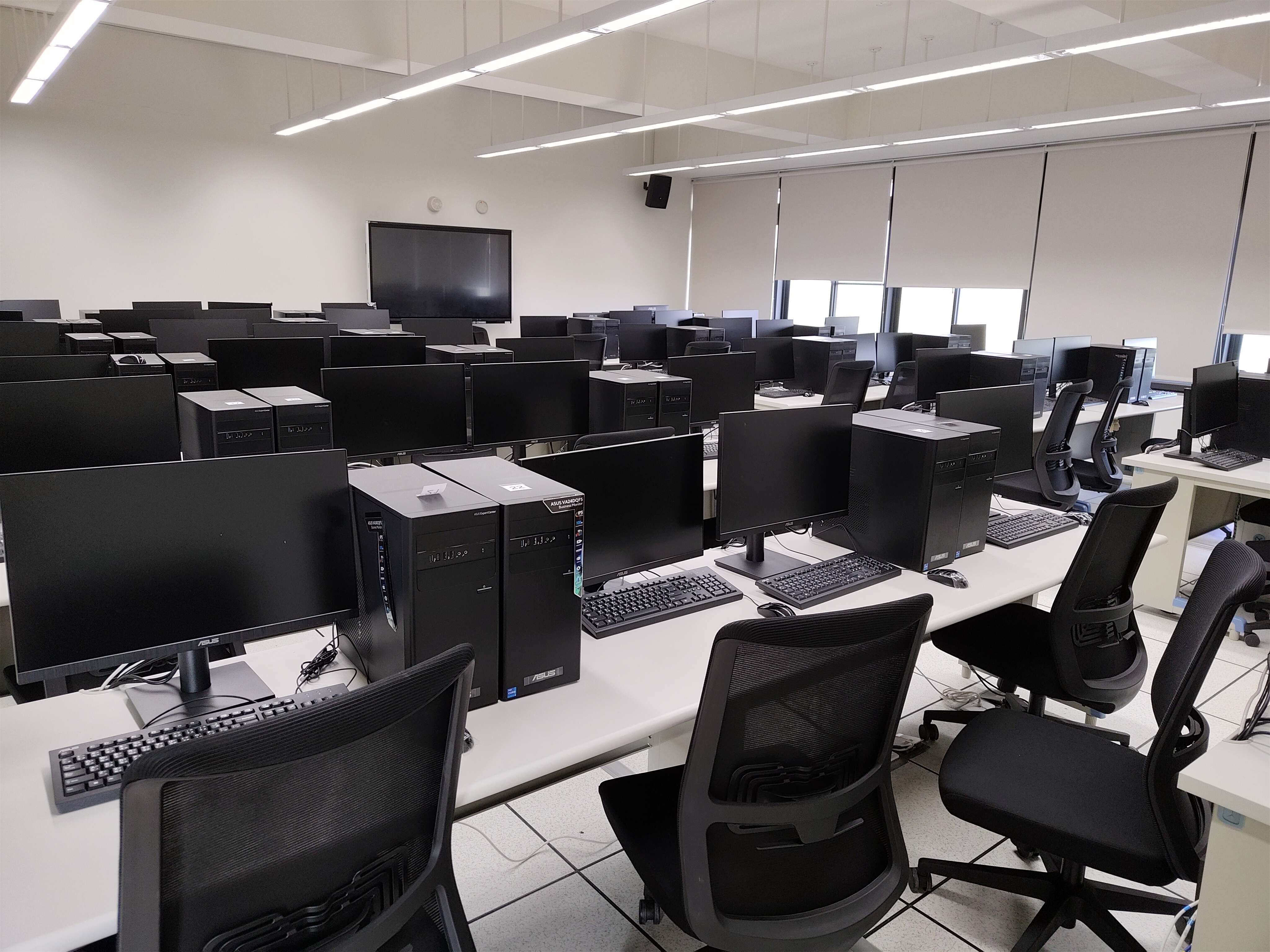 電腦教室